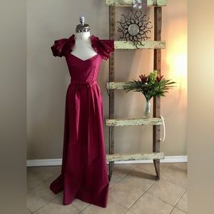 Prom/Bridesmaid/Mother of Bride